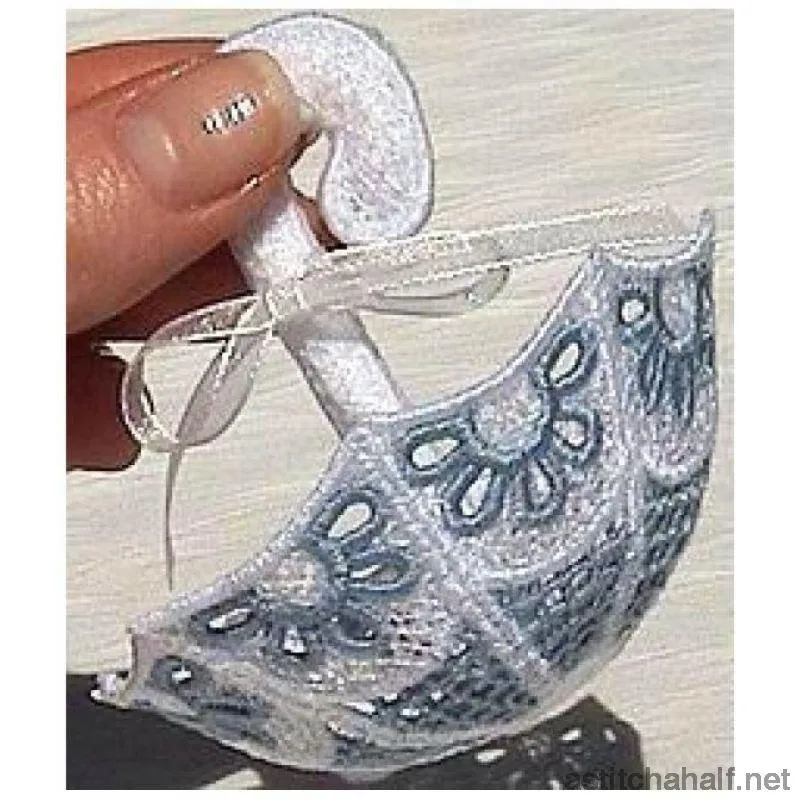 Daisy Lace Umbrella Favor