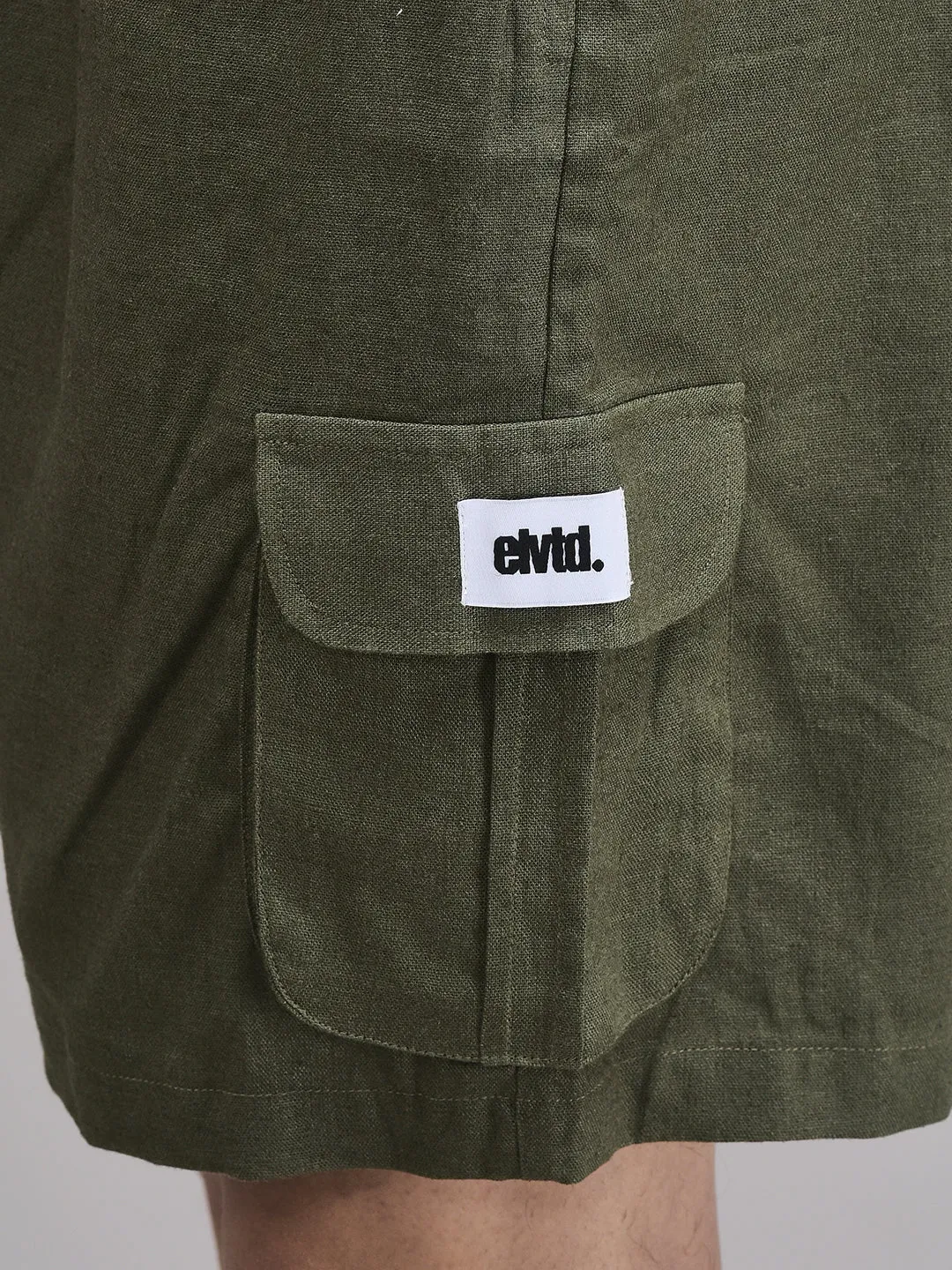 EARTH LINEN SHORTS