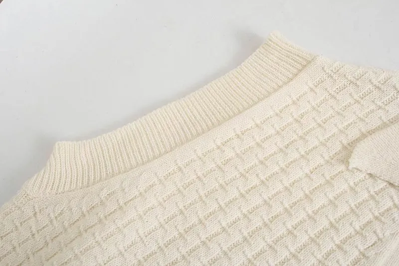 LOOSE KNIT VEST
