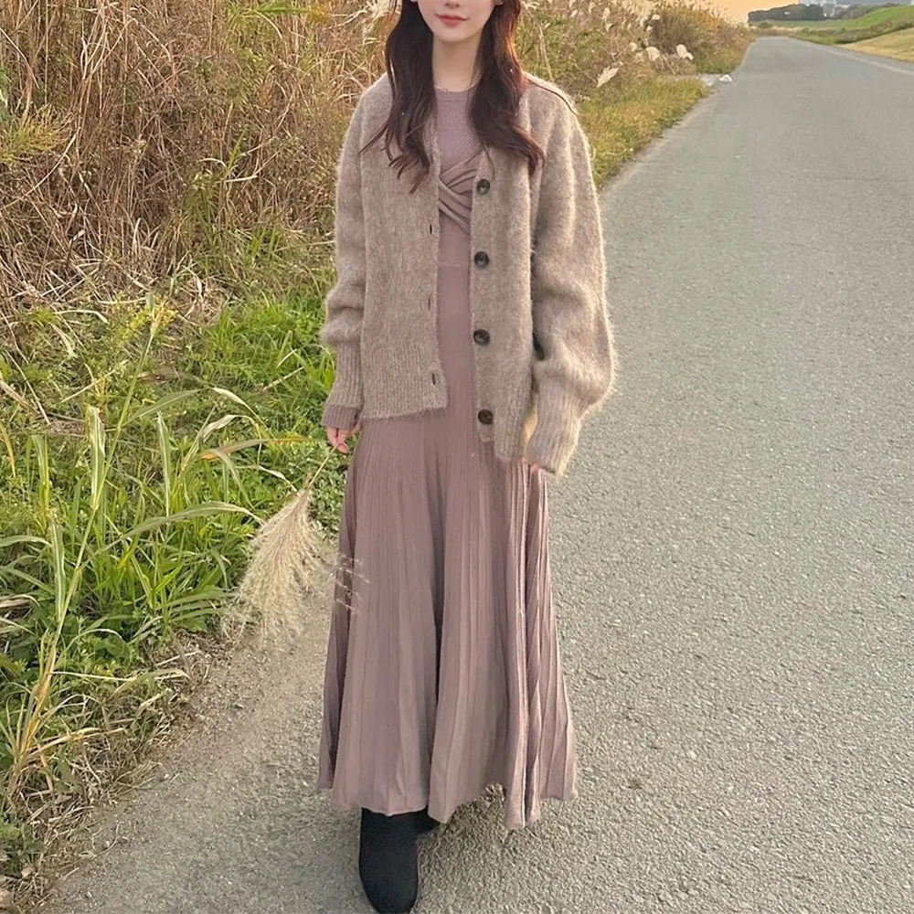 MOHAIR V-NECK CARDIGAN
