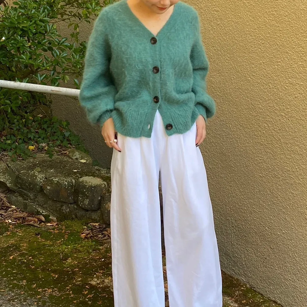 MOHAIR V-NECK CARDIGAN