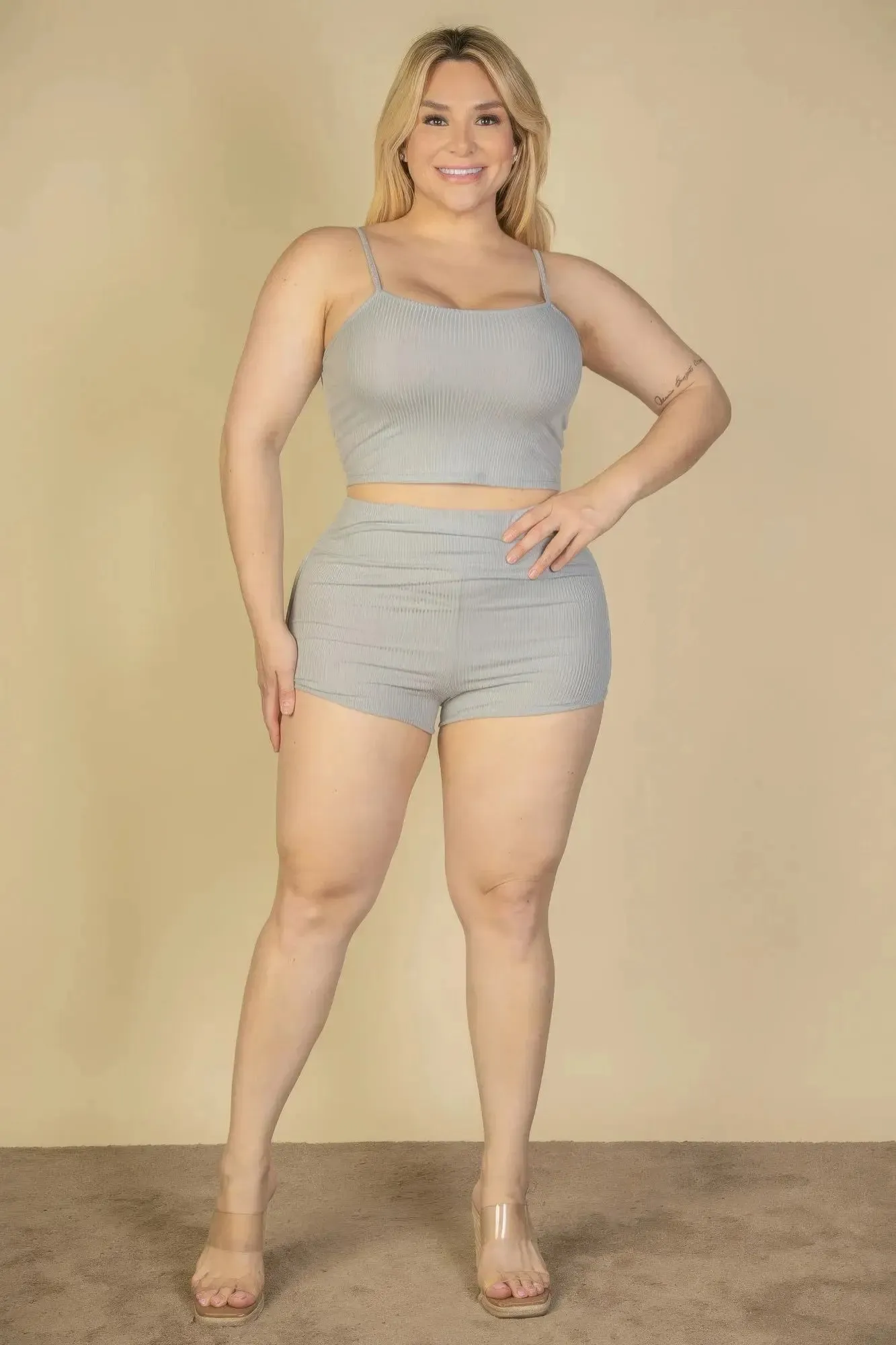 Plus Size Ribbed Cami Crop Top & Ruched Shorts Set