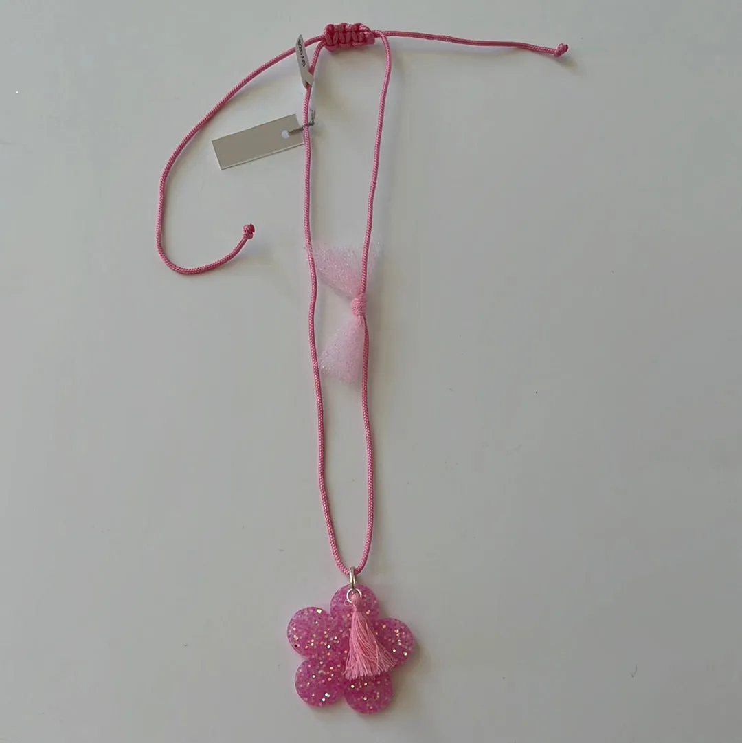 Star/heart/flower acrylic charm necklace