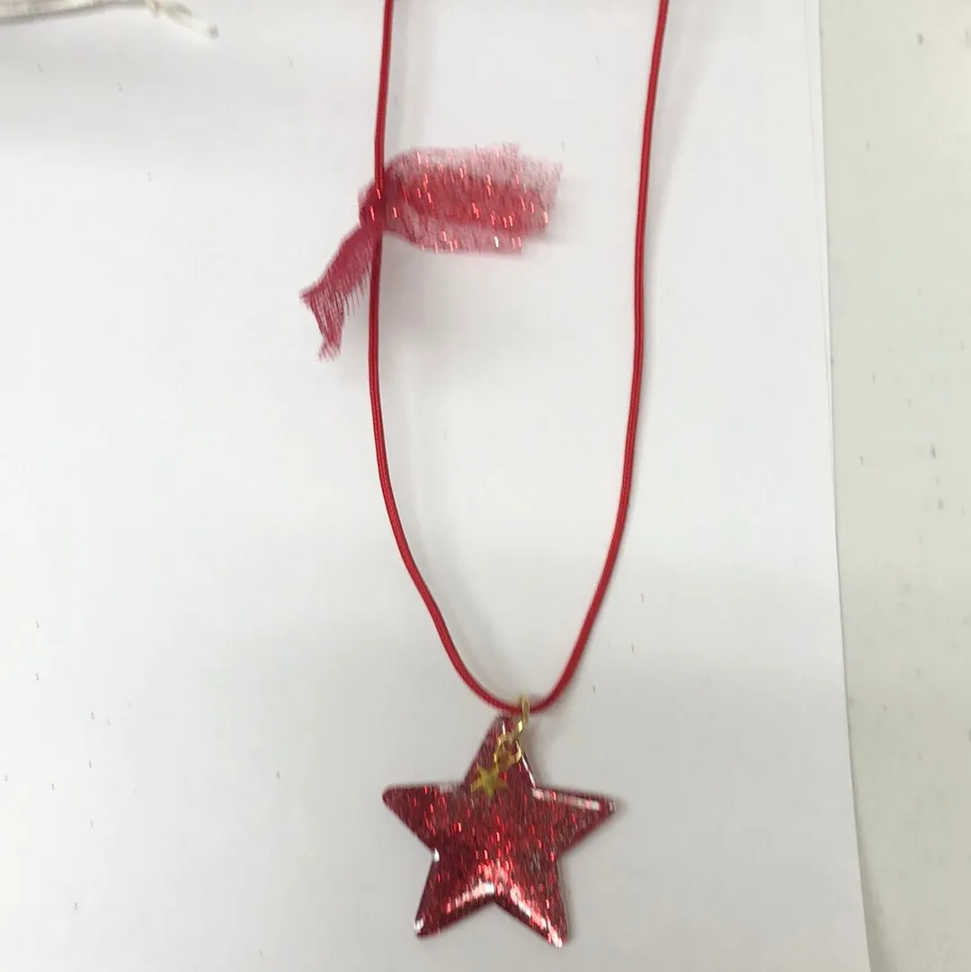 Star/heart/flower acrylic charm necklace